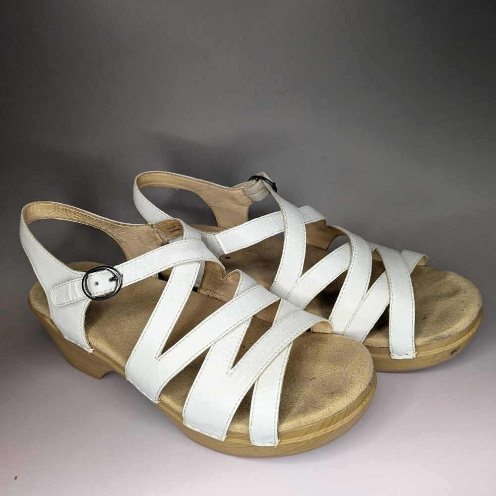Dansko Stevie white leather platform clog sandal Size EU 39